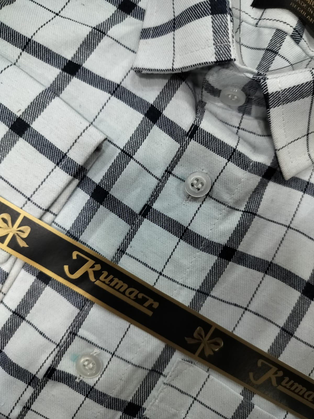 Men’s Off-White & Navy Checked Full Sleeve Shirt