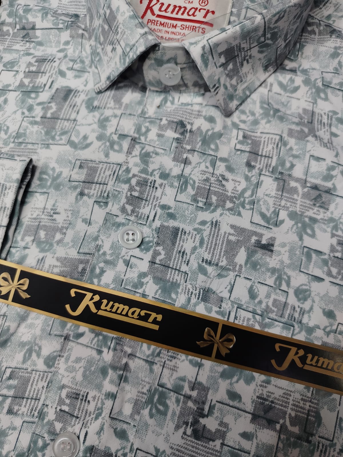 Men’s Green & White Premium Full Sleeve Printed Shirt